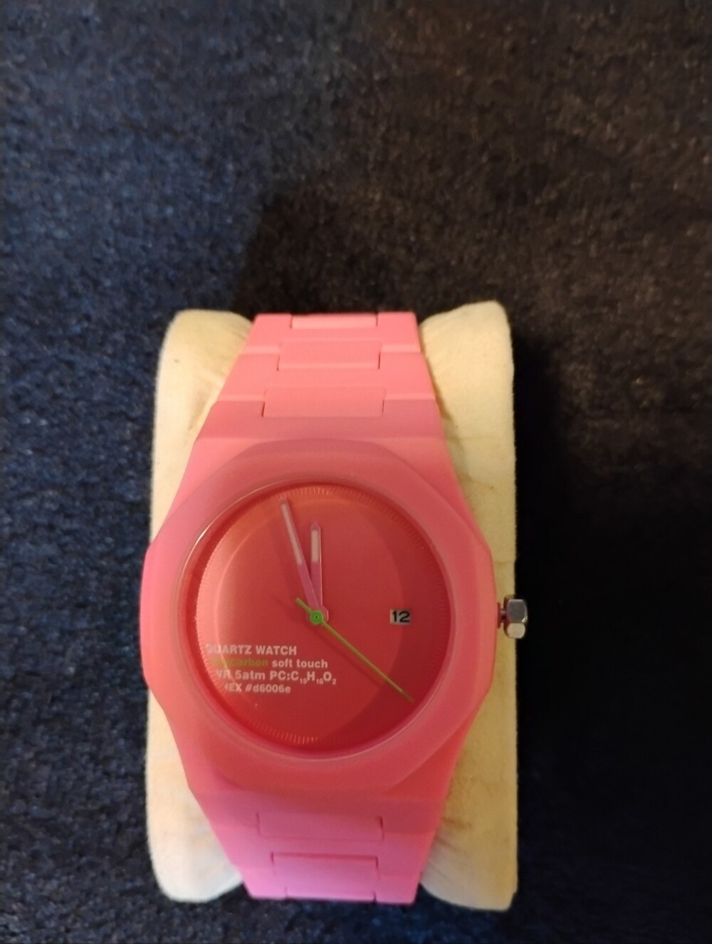 Pink Silicone Quartz Watch - Fashion Casual Wearable